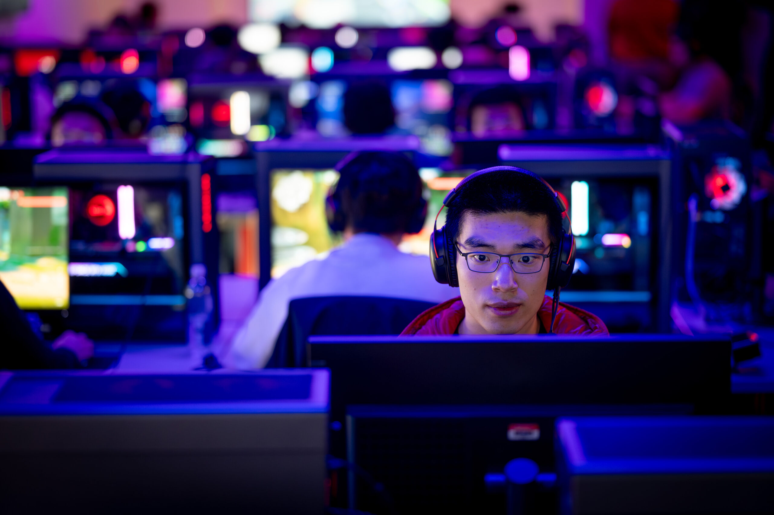 Students experience the new NC&#160;State Gaming and Esports Lab at Hunt Library during the 2024 open house. Photo by Becky Kirkland.